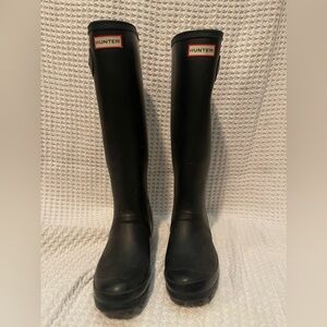 Black Women’s Original Tall Hunter Rain Boot Size 9